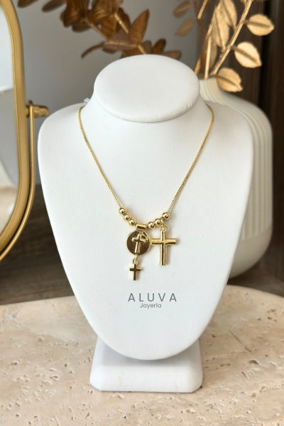 Collar cruz