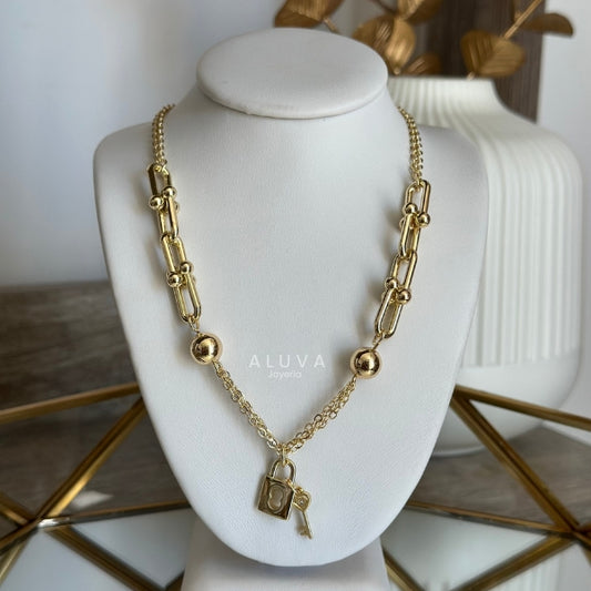 Collar dije candado